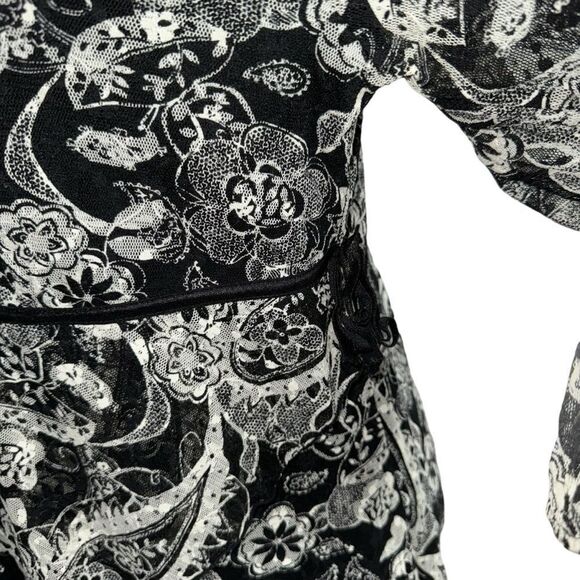 Style & Co Black and White Lace V Neck 3/3 quarter sleeve floral blouse size XL - Picture 6 of 10